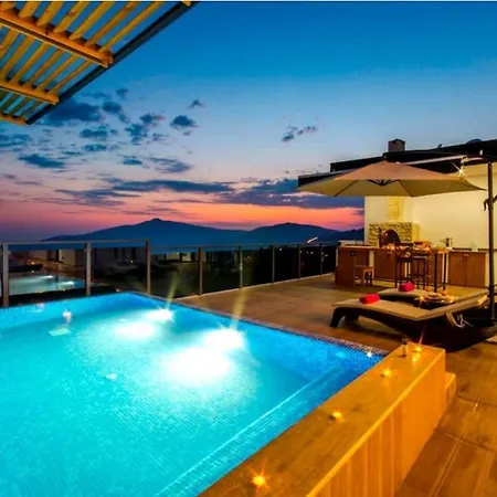 Kashoneymoonvillawith Indoorhotpool Andseaview 빌라 *